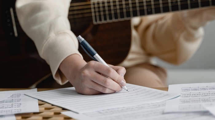 what is chorus in rap