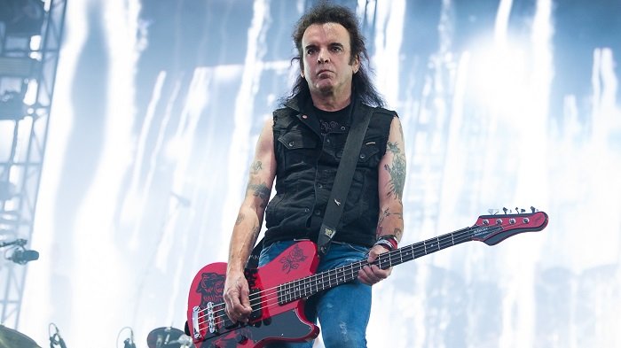 great rock bassist often overlooked