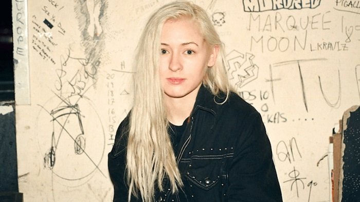 legendary female bass players