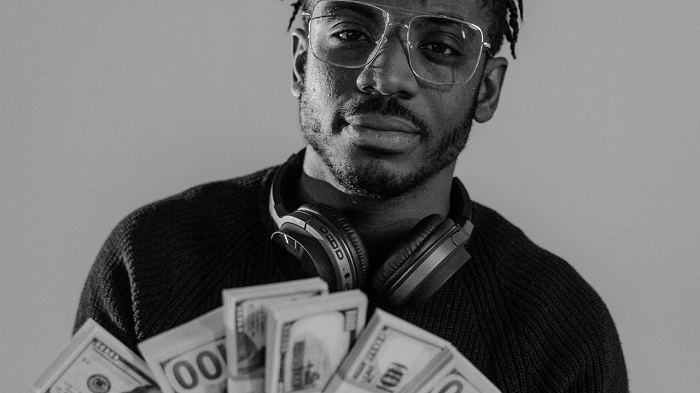 what does music publisher do