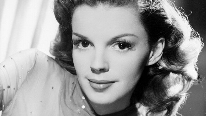 greatest female singers